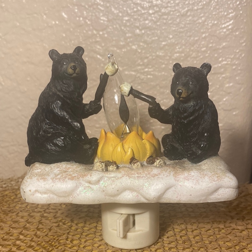 Unique Bear Campfire Night Light with on/off switch